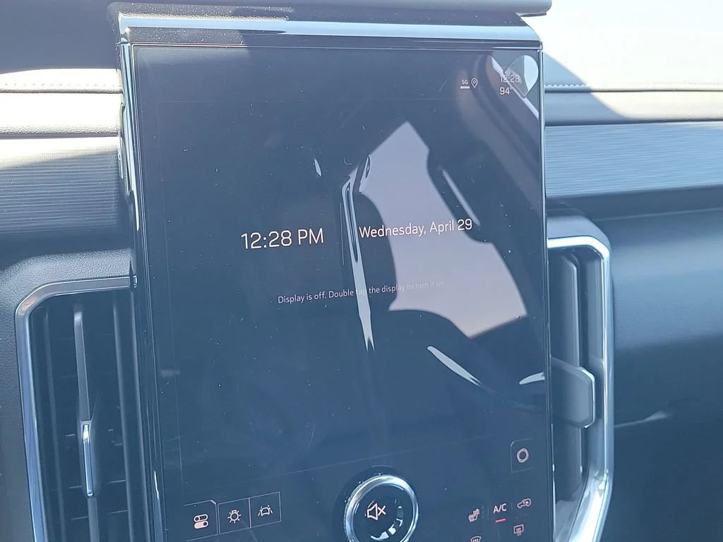 New 2026 Summit White GMC Elevation image 14