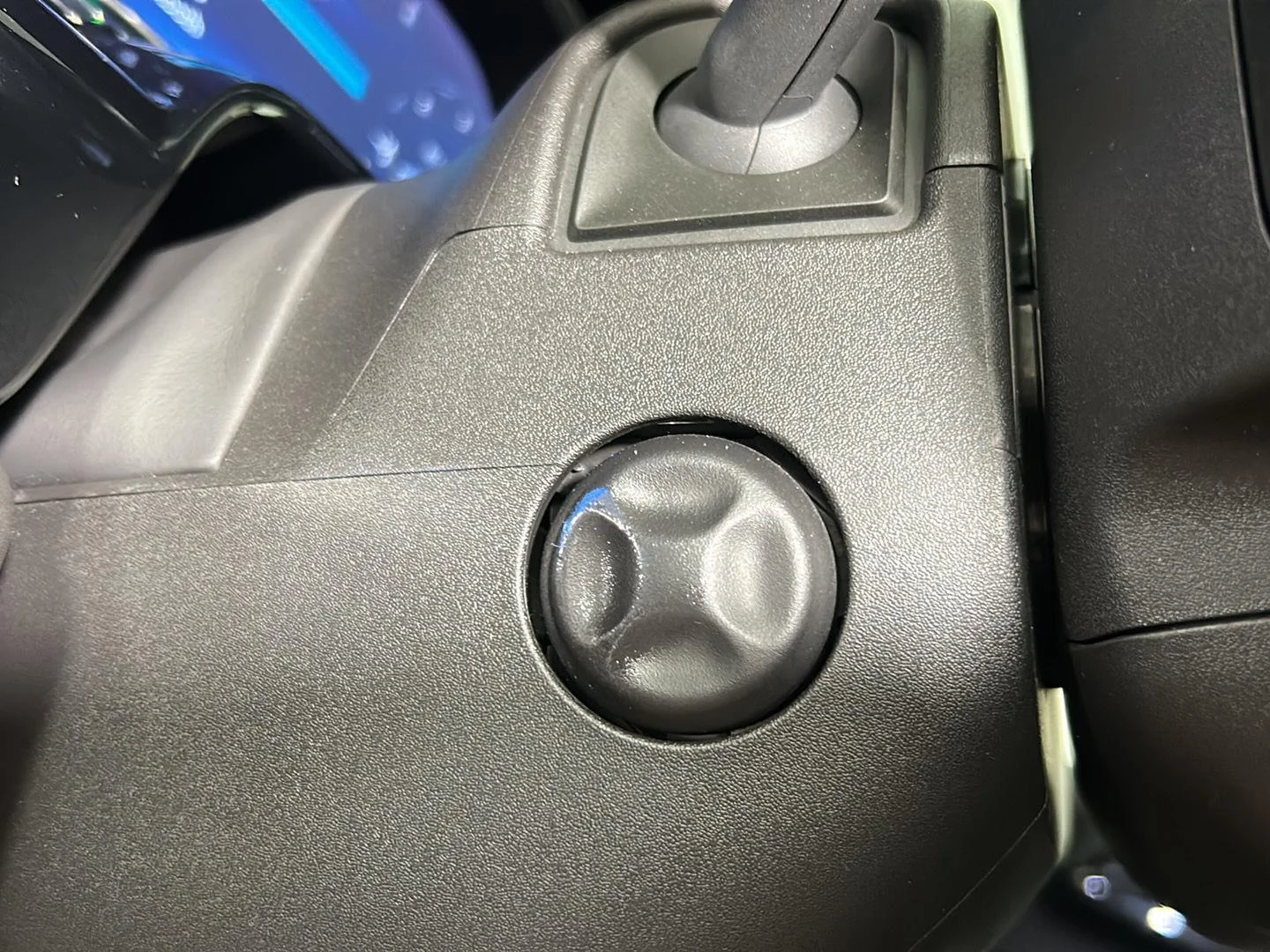 Used 2025 Cypress Gray Chevrolet ZR2 image 25