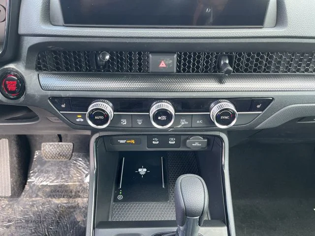 Used 2026  Honda EX image 19