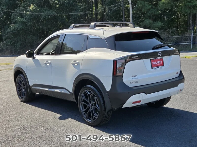 Used 2026 Aspen White NISSAN SR image 3