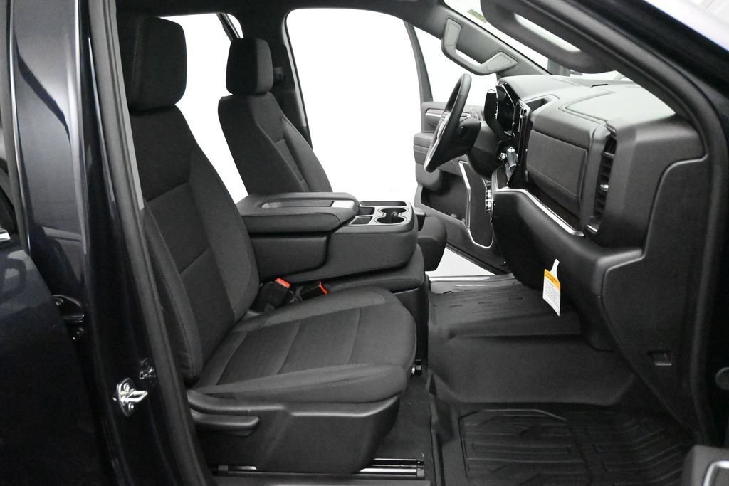 2026 GMC Sierra 3500HD SLE - Photo 26