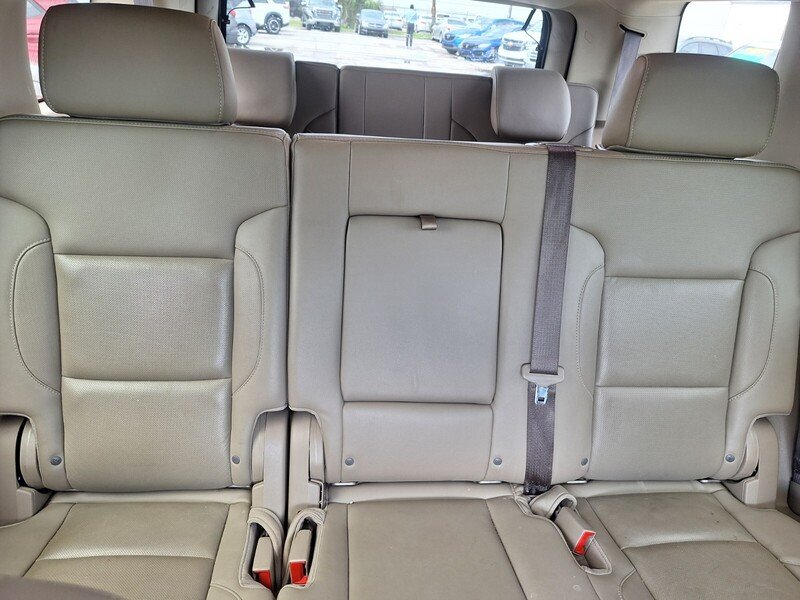 Used 2019 Silver GMC SLT image 33