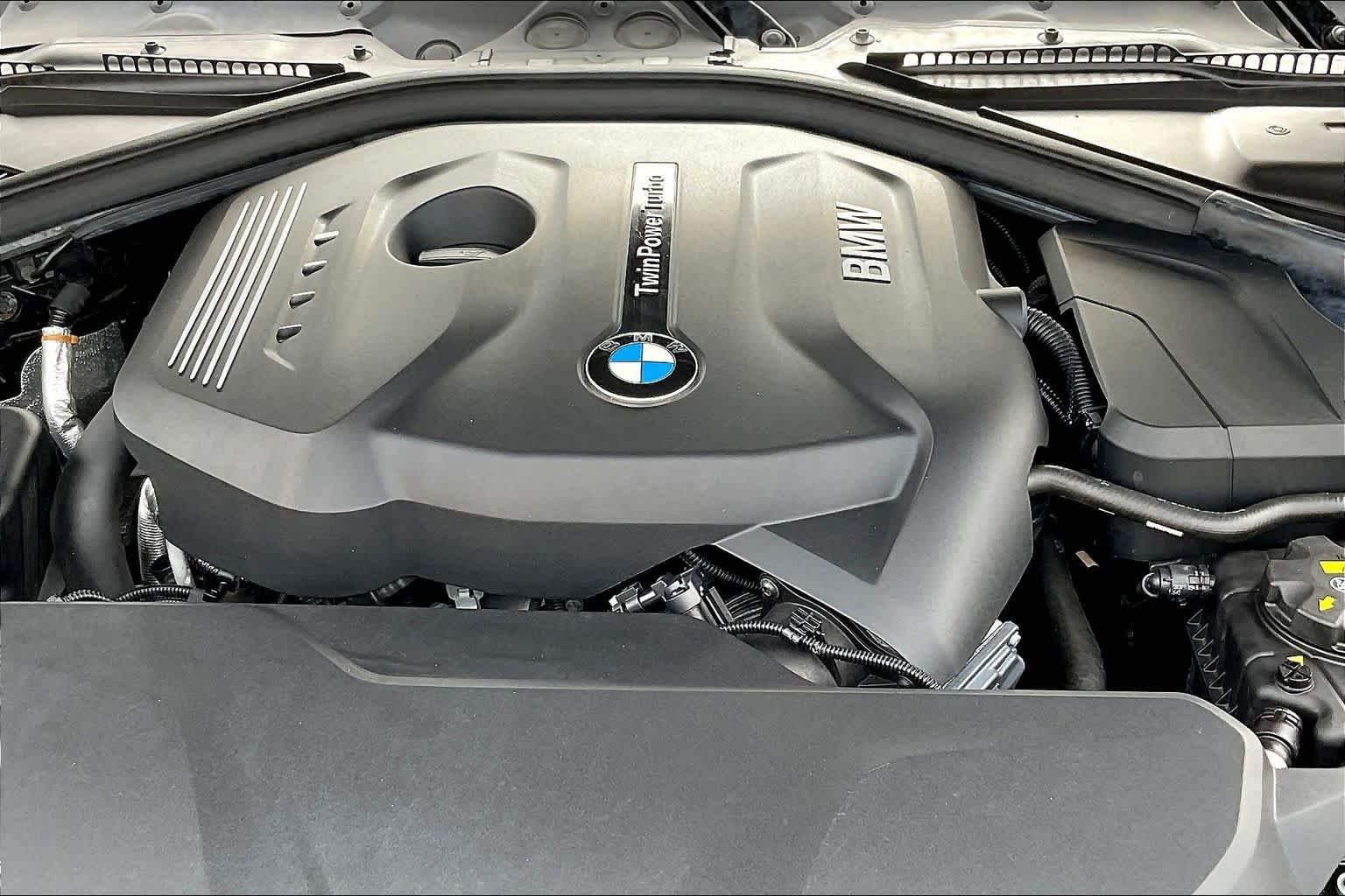 Used 2018 Jet Black BMW 330i xDrive image 32