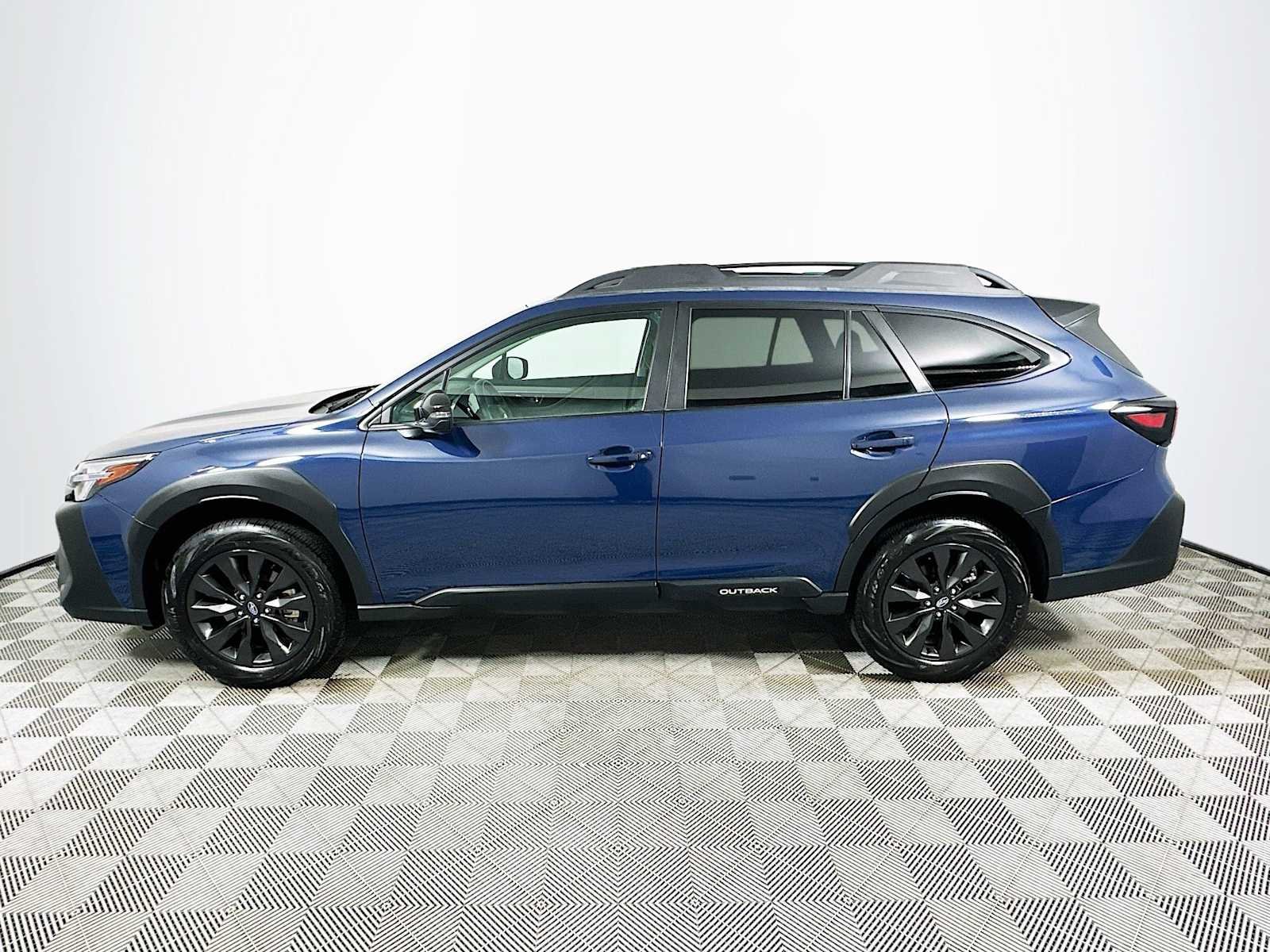 Certified Used 2025 Cosmic Blue Pearl Subaru Onyx Edition image 4