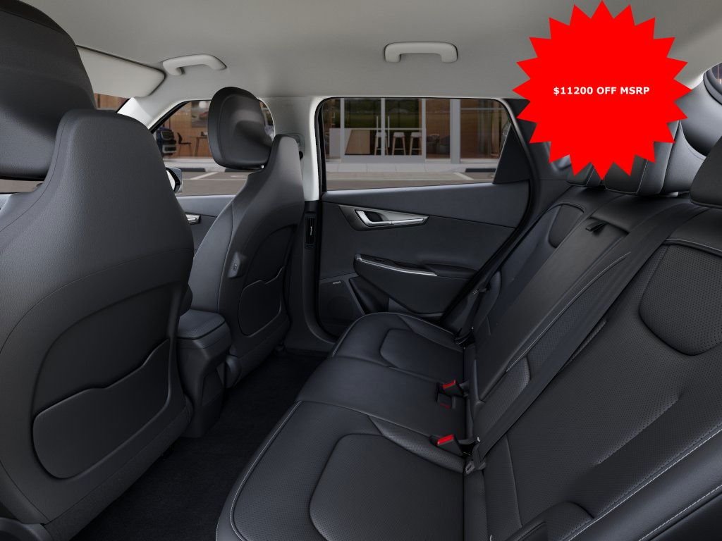 2025 Kia EV6 Wind - Photo 18