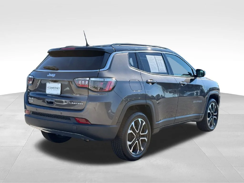 Used 2024 Gray Jeep Limited image 28
