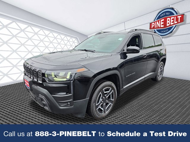 2026 Jeep Cherokee Laredo