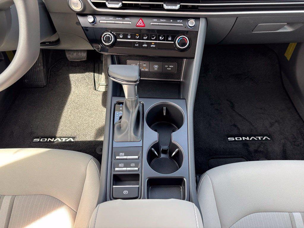 New 2026 Gray Hyundai SE image 10
