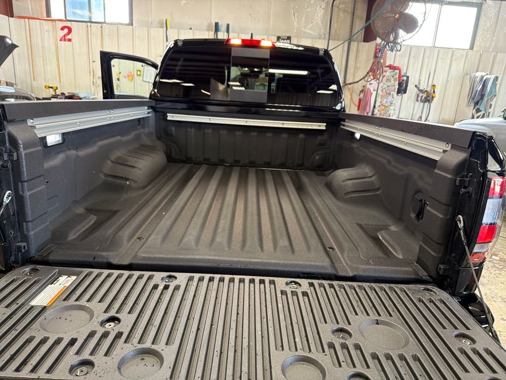 Used 2025 Black Nissan PRO-4X image 13