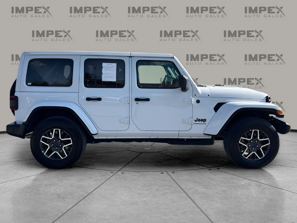 Used 2026 White Jeep Sahara image 6