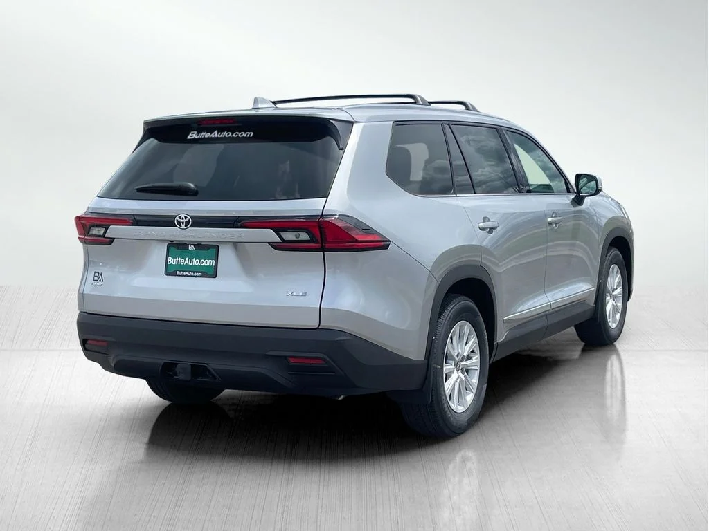 New 2026 Celestial Silver Metallic Toyota XLE image 3