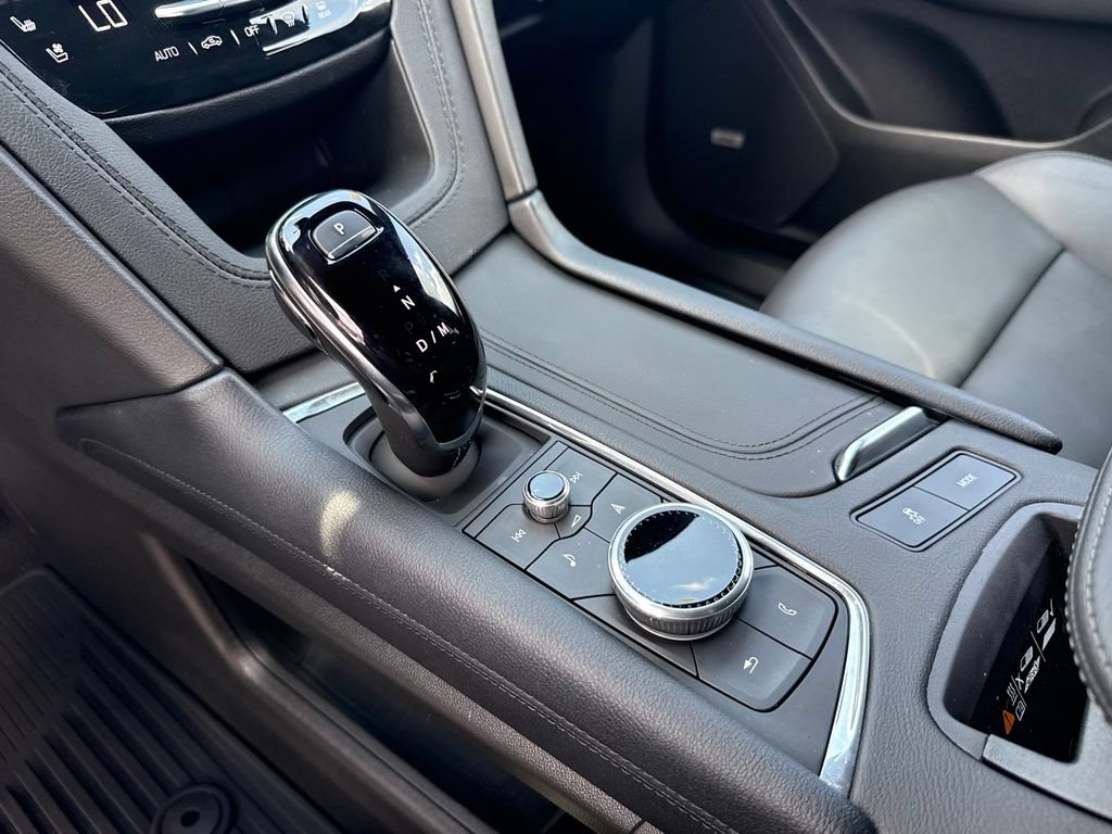 2025 Cadillac XT6 Premium Luxury - Photo 34