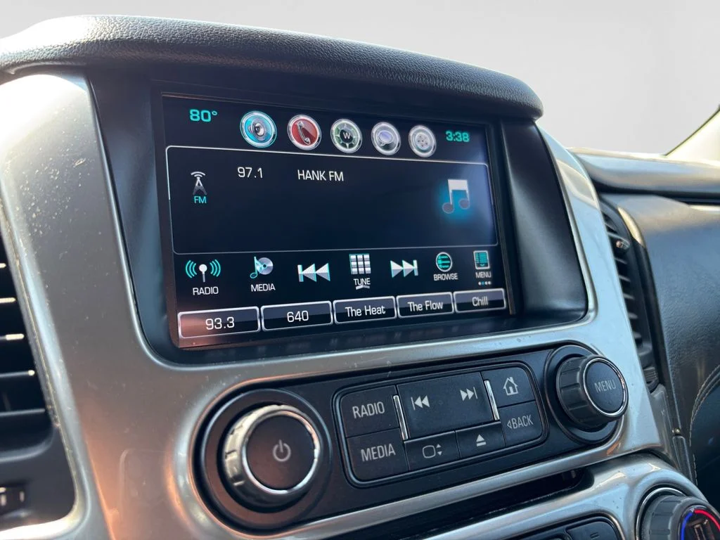Used 2020 Black Chevrolet Premier image 24
