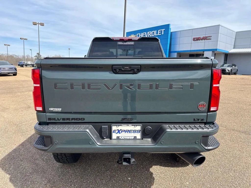 2025 Chevrolet Silverado 2500 HD LTZ - Photo 12