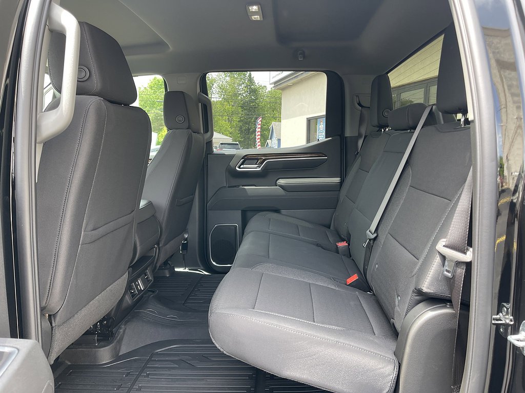 2026 GMC Sierra 1500 SLE - Photo 17