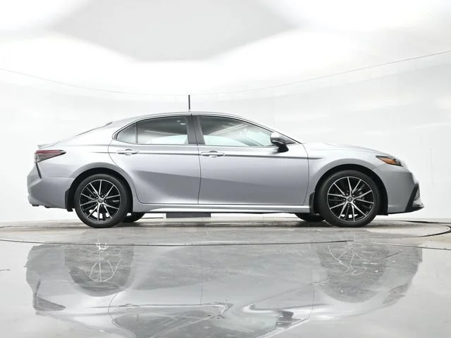 Used 2022 Celestial Silver Toyota SE image 30