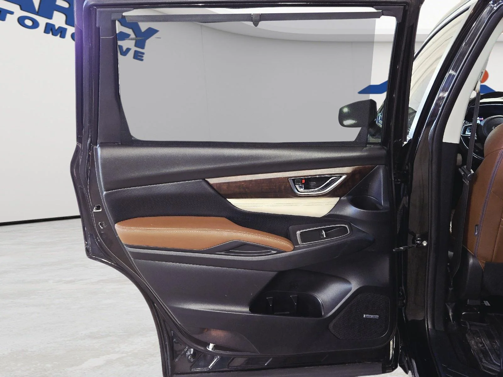 Used 2020 Crystal Black Silica Subaru Touring image 33