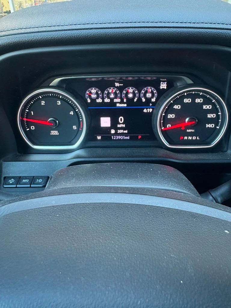 Used 2020 Blue Chevrolet High Country image 13