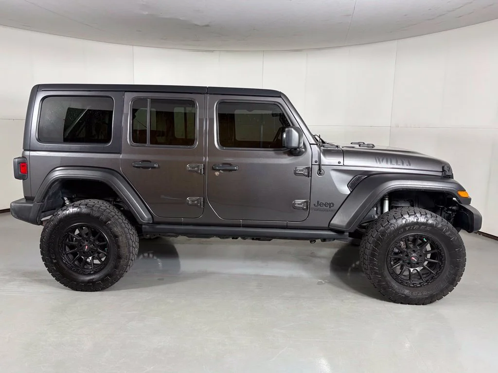 Used 2021 Gray Jeep Unlimited Willys image 9