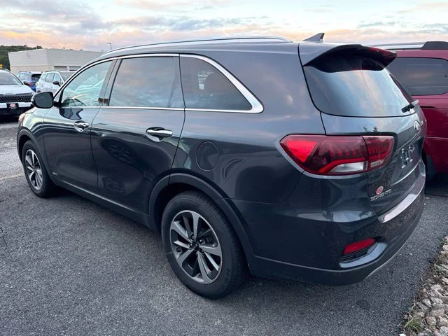 Used 2019 Gray Kia EX image 4
