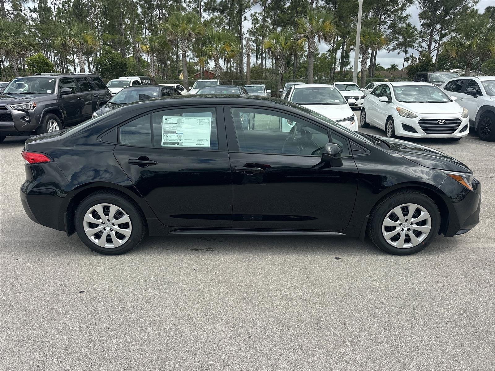 View vehicle photo 4