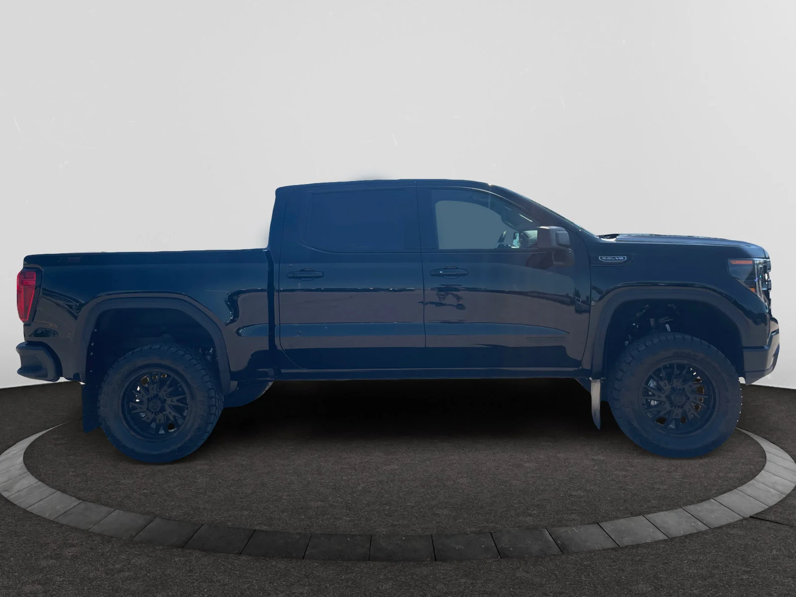 New 2026 Onyx Black GMC Elevation image 6