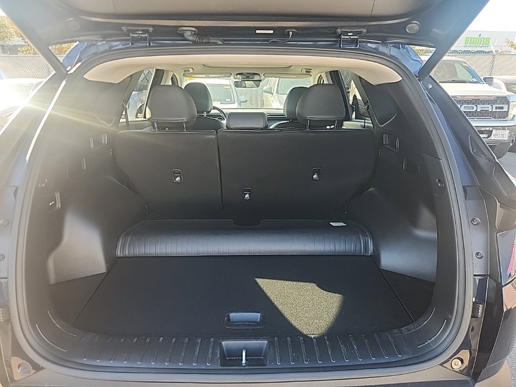 Used 2023 Deep Sea Hyundai SEL Convenience image 17