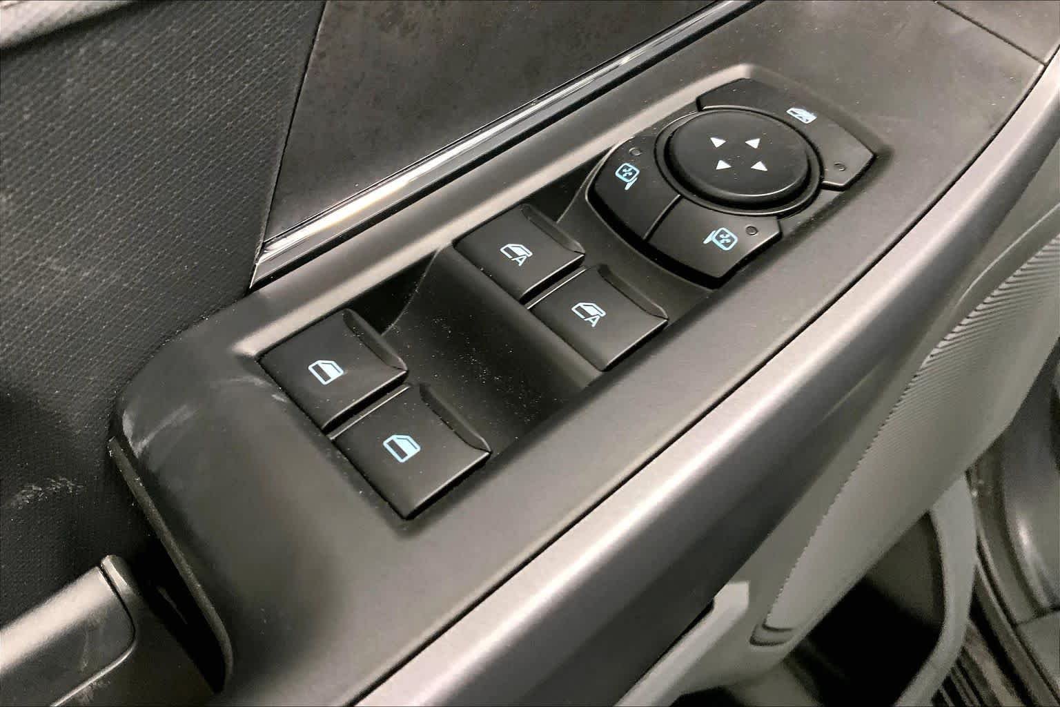 New 2026 Agate Black Metallic Ford XLT image 17
