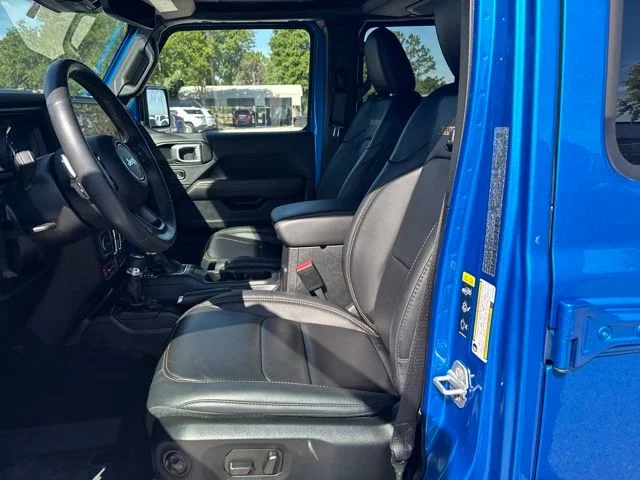 Used 2024 Blue Jeep Rubicon 392 image 9