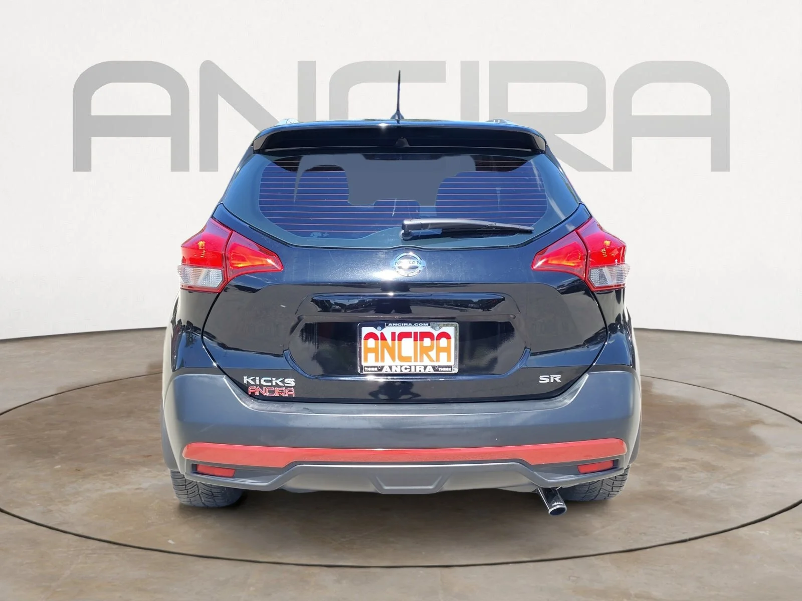 Used 2019 Super Black Nissan SR image 9
