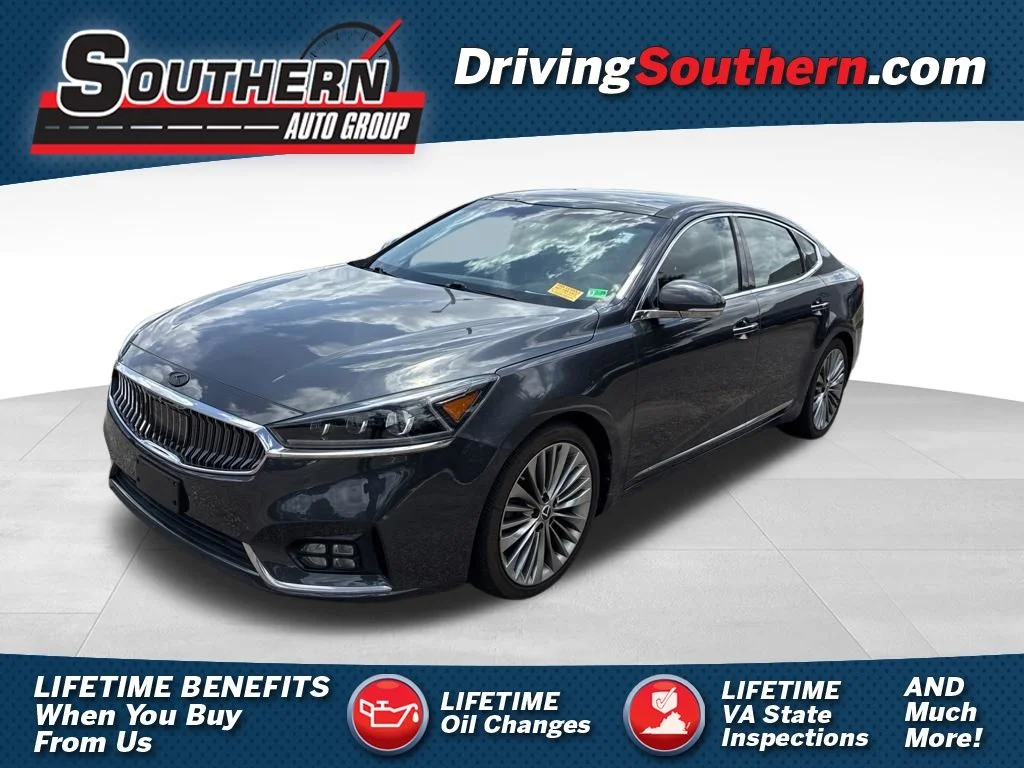 Used 2018 Gray Kia Limited image 1
