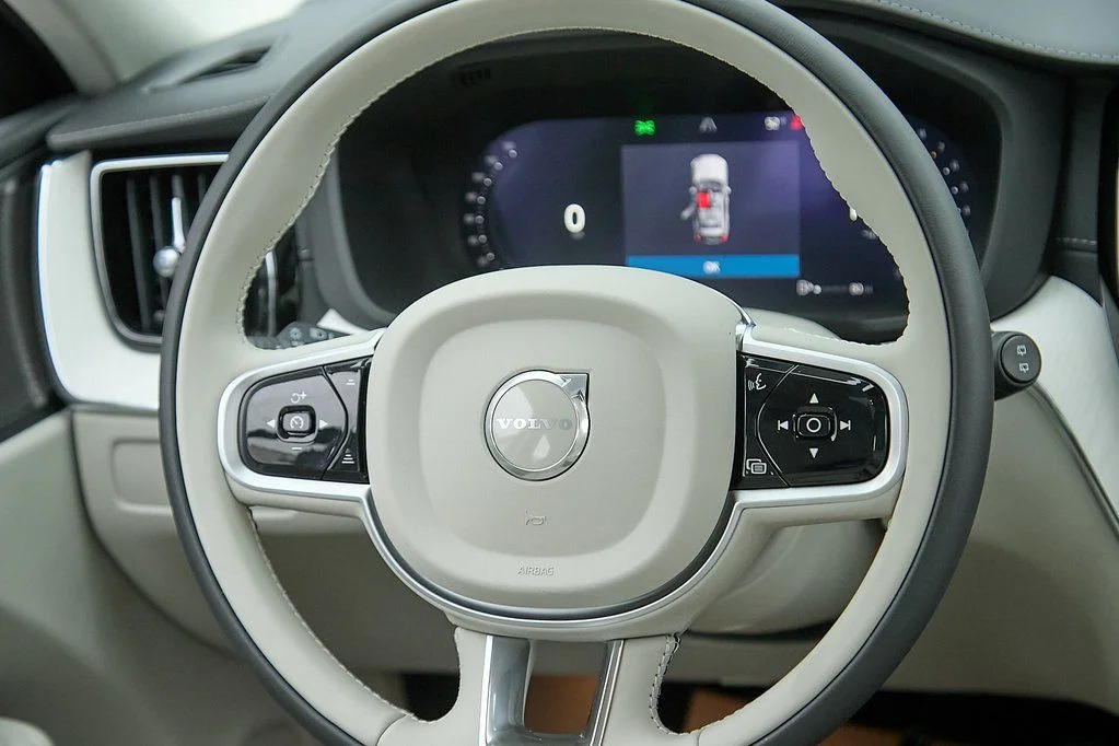 New 2026 Crystal White Volvo Ultra image 24