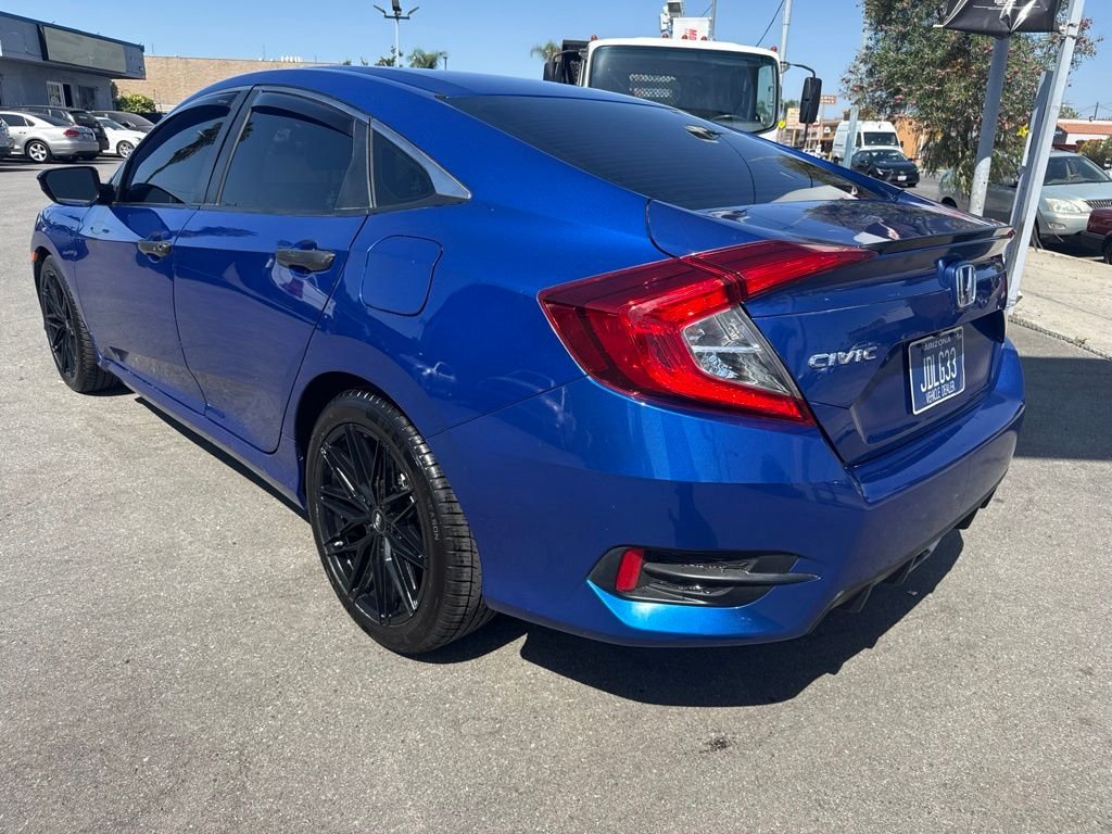 Used 2020 Blue Honda Sport image 9
