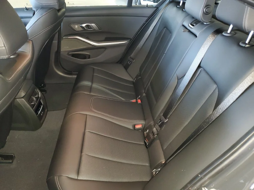 New 2026 Dravit Grey Metallic BMW M340i image 11