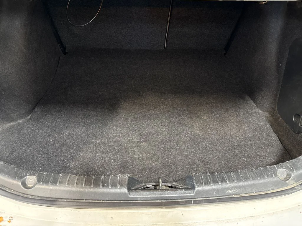 Used 2015 White Mazda i Touring image 12