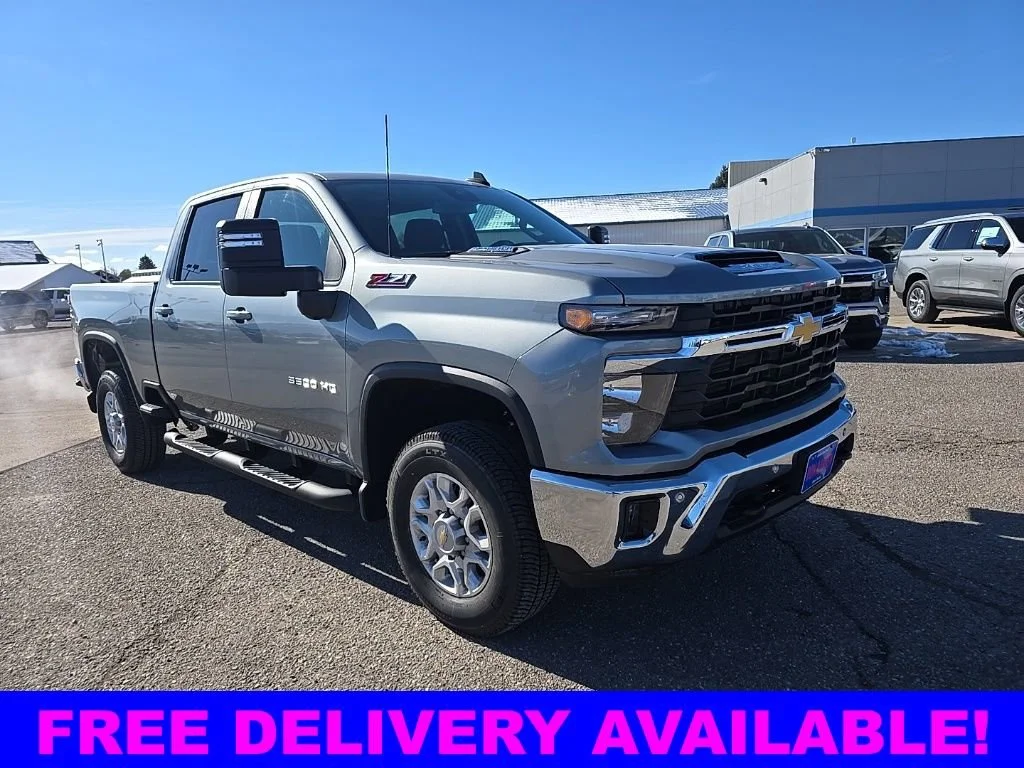 2026 Chevrolet Silverado HD LT 4WD Crew Cab Standard Box SRW's photo