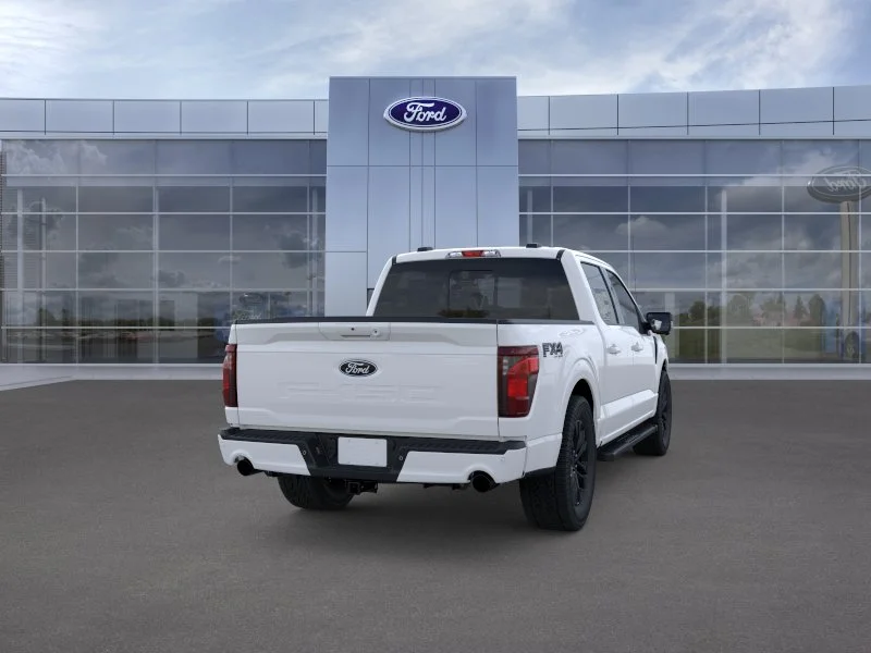 New 2026 Oxford White Ford XLT image 8