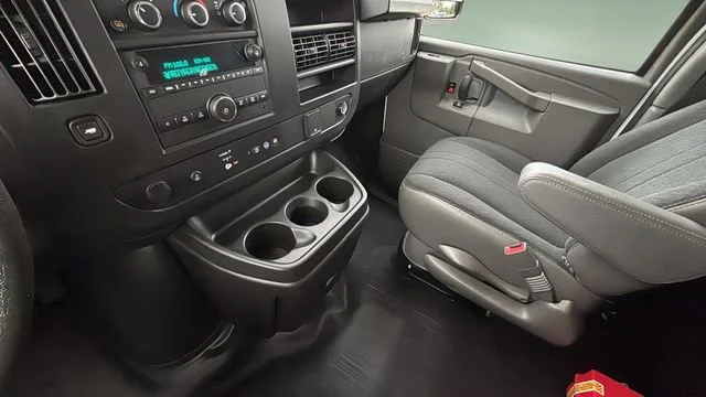 Used 2024 Summit White GMC Work Van image 16