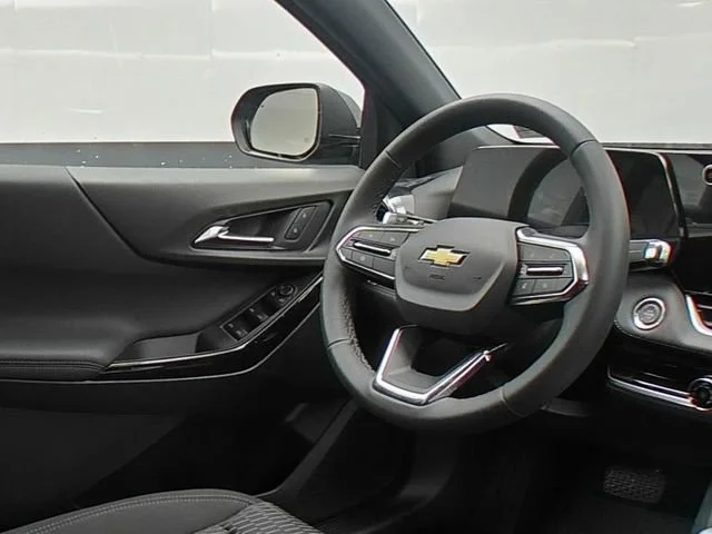 2026 Chevrolet Equinox LT - Photo 35