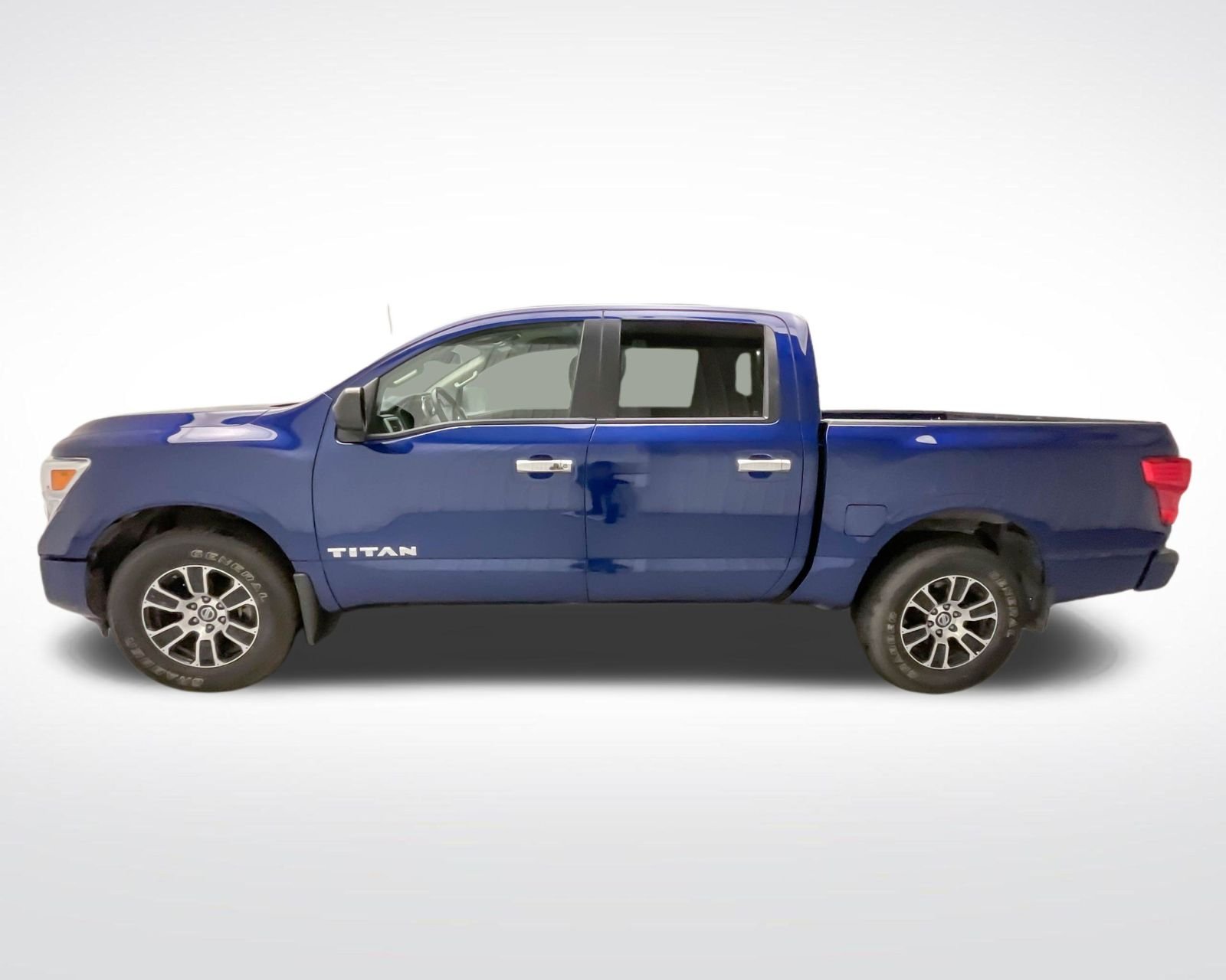 Used 2021 Blue Nissan SV image 8