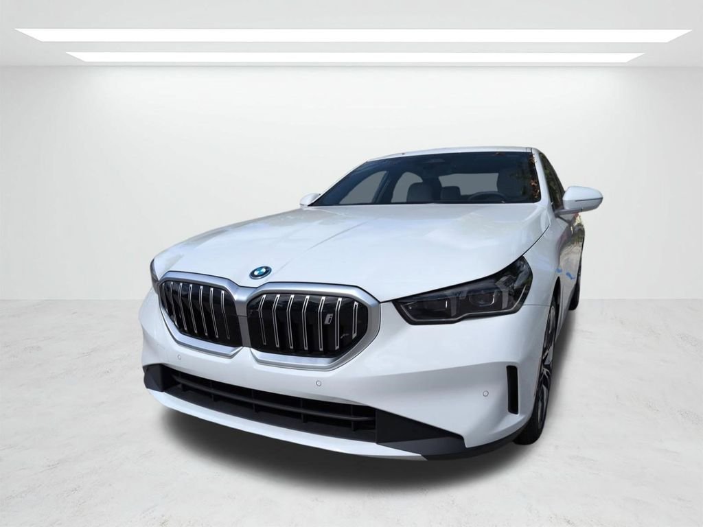New 2026 Alpine White BMW eDrive40 image 8