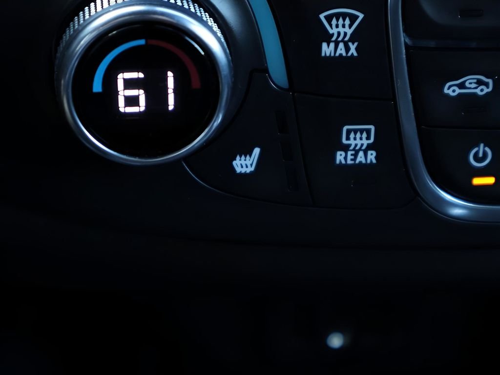 2023 Chevrolet Traverse 1LT - Photo 28