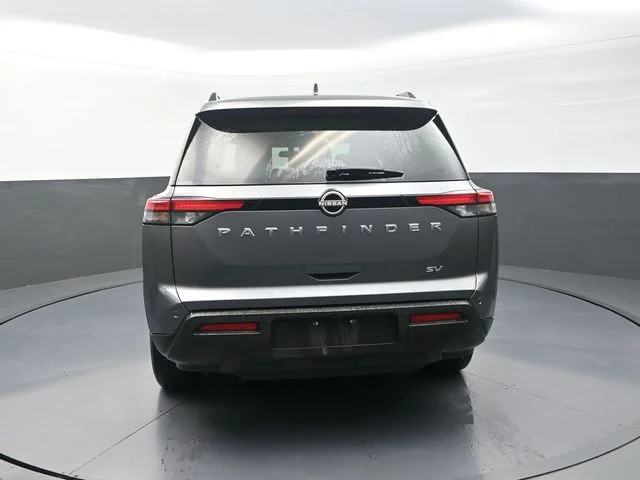 Used 2024 Gray Nissan SV image 7