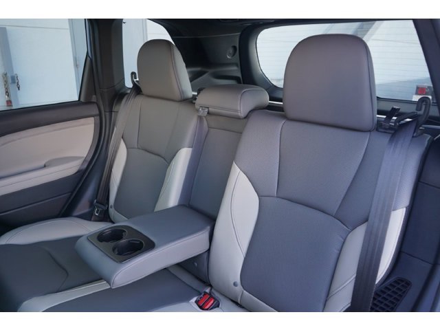 New 2026 DAYBREAK BLUE PEARL Subaru Limited Hybrid image 32