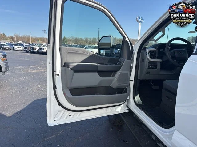New 2026 White Ford XLT TREMOR image 21