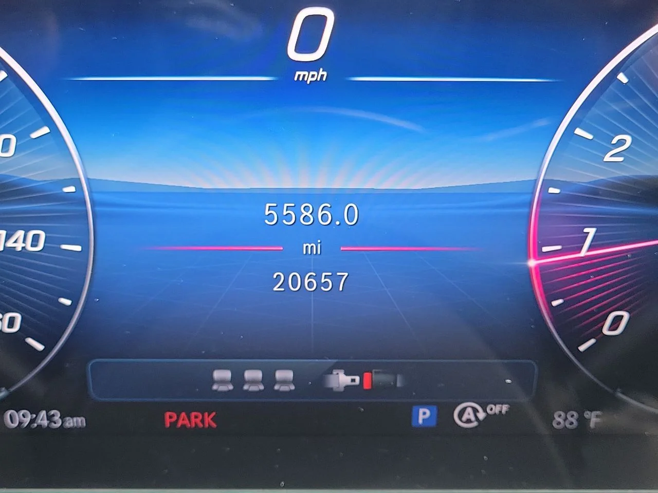 Certified Used 2025 Black Mercedes-Benz GLC 300 image 28