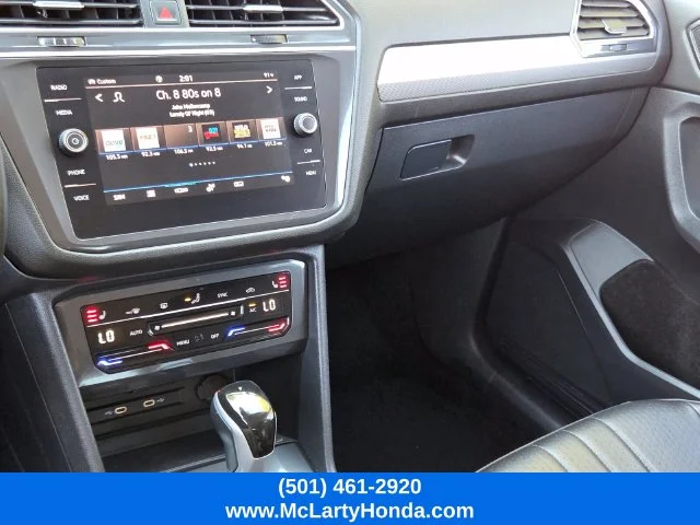 Used 2024 Gray Volkswagen 2.0T SE image 29