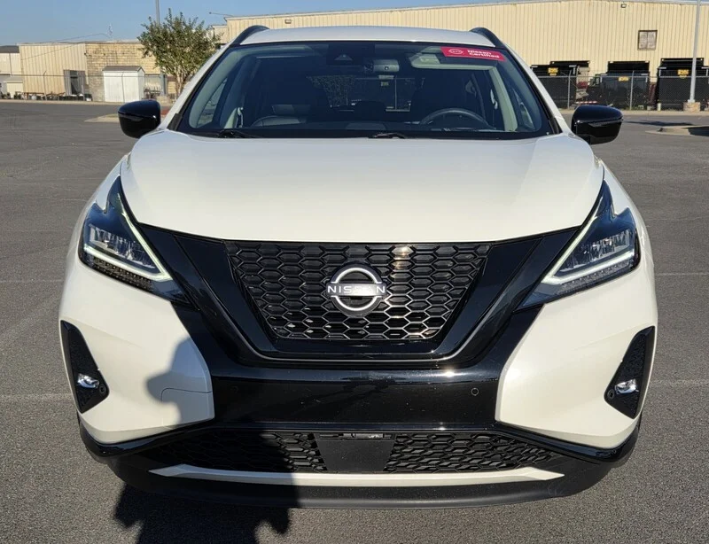 Used 2023 Pearl White NISSAN FWD SV image 6