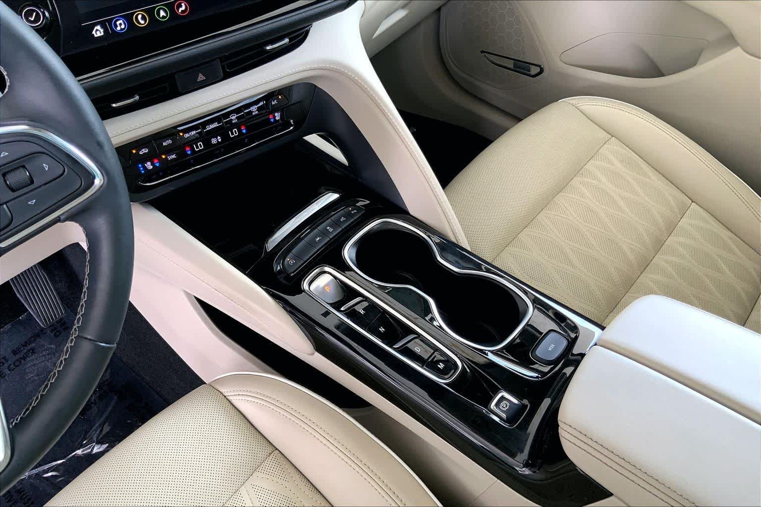 Used 2023 Sapphire Metallic Buick Avenir image 16
