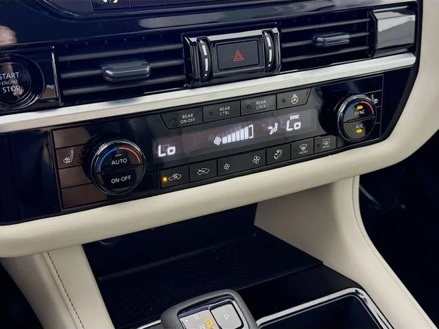 Used 2025 Gray Nissan SL image 16